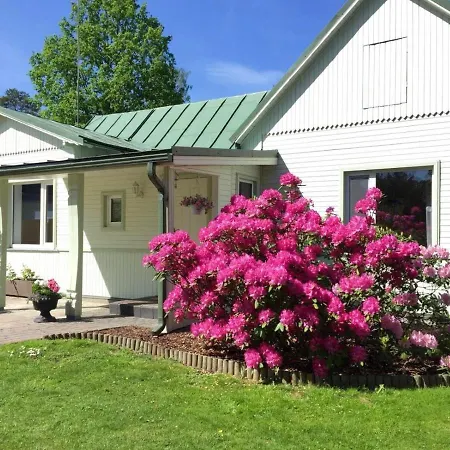 度假居 Charming House Near The